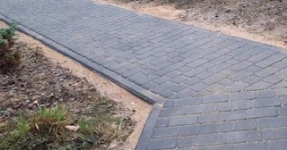 Укладка тротуарной плитки на основание в Новосибирске в октябре