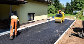 Асфальтирование тротуаров в Новосибирске - цена от 3558 руб. в ТротуарнаяПлитка